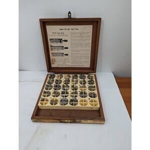 KINGSLEY HOT FOIL Stamping Printer letters Typeset 24 Pt. KEYNOTE LC Wood Box